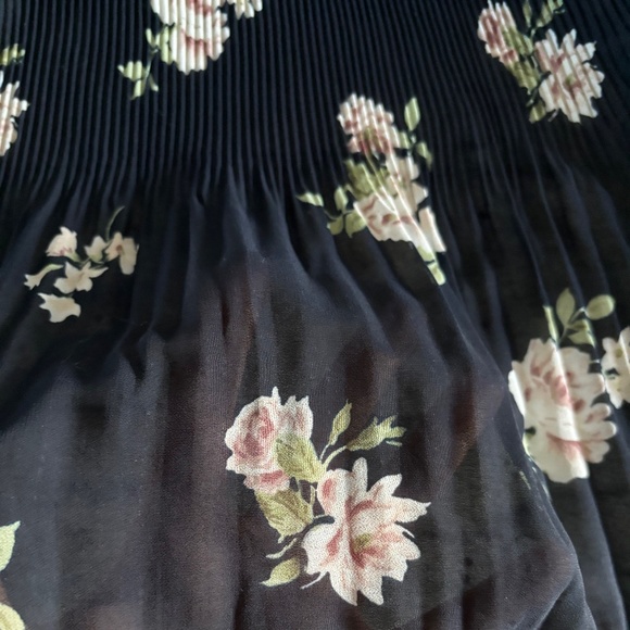 Abercrombie Fitch Shirt Small S Blue Tank Top Floral Lined Lightweight Womens - Picture 3 of 4